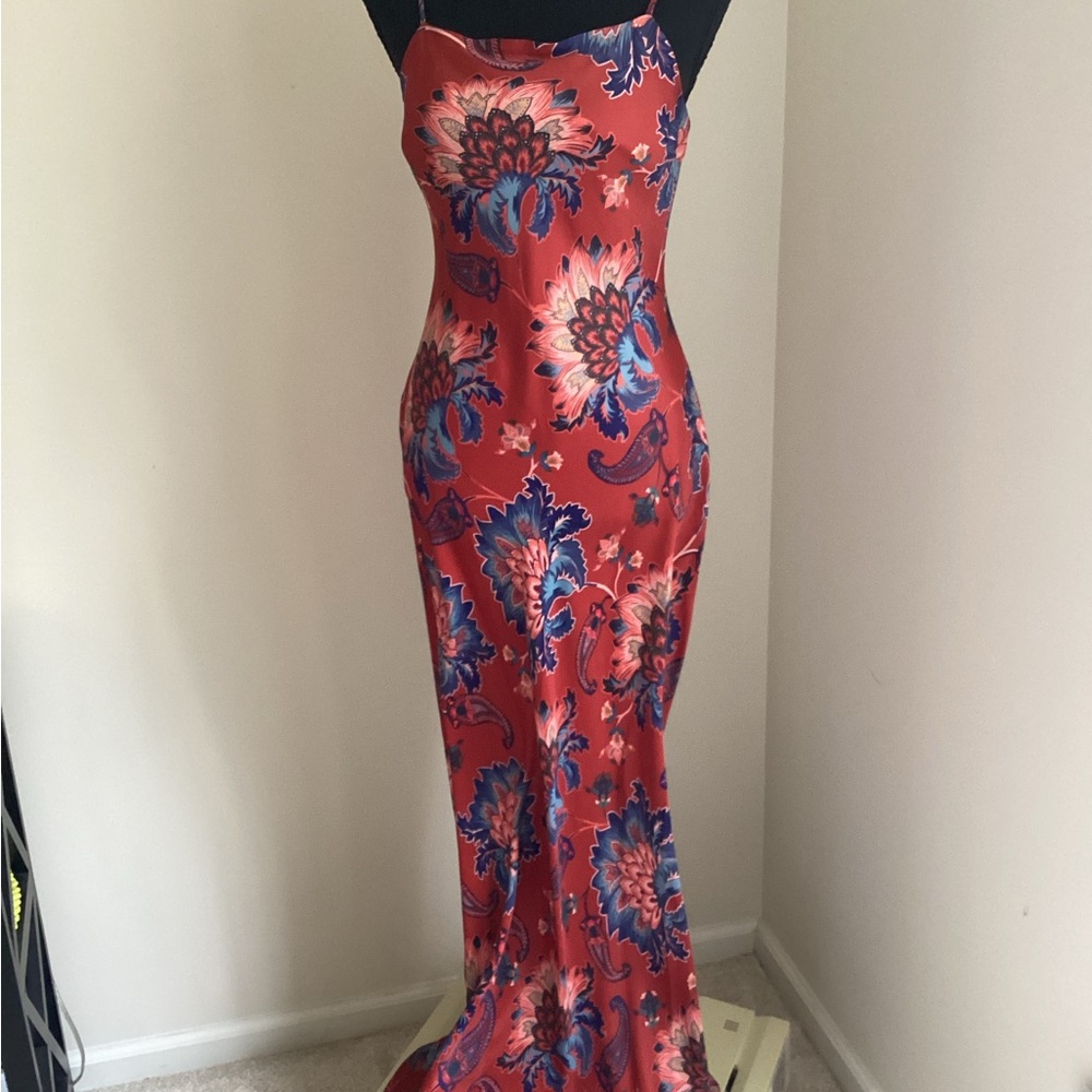 FARM Rio Coral Maxi Dress with Blue Floral Print - Picture 2 of 4